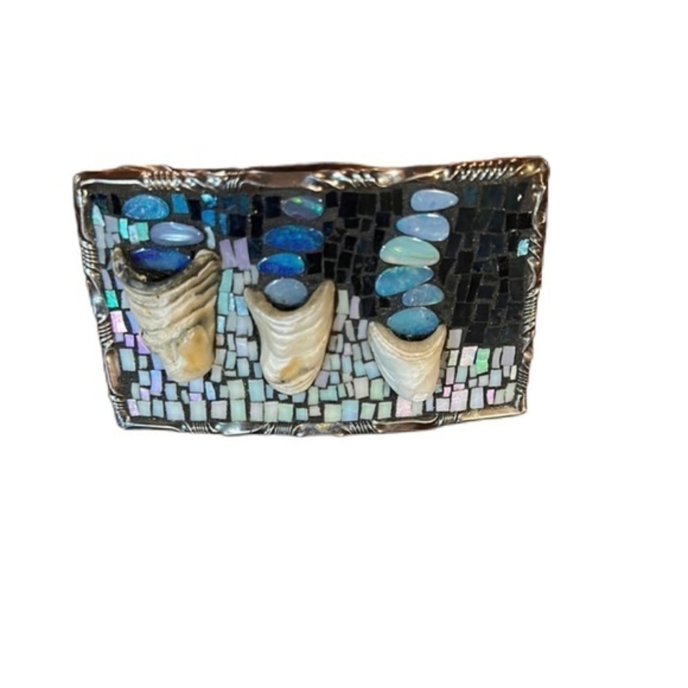 - Paul Pearman signed and numbered belt buckle. Beach BLues “159